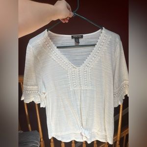 White shirt sleeve blouse